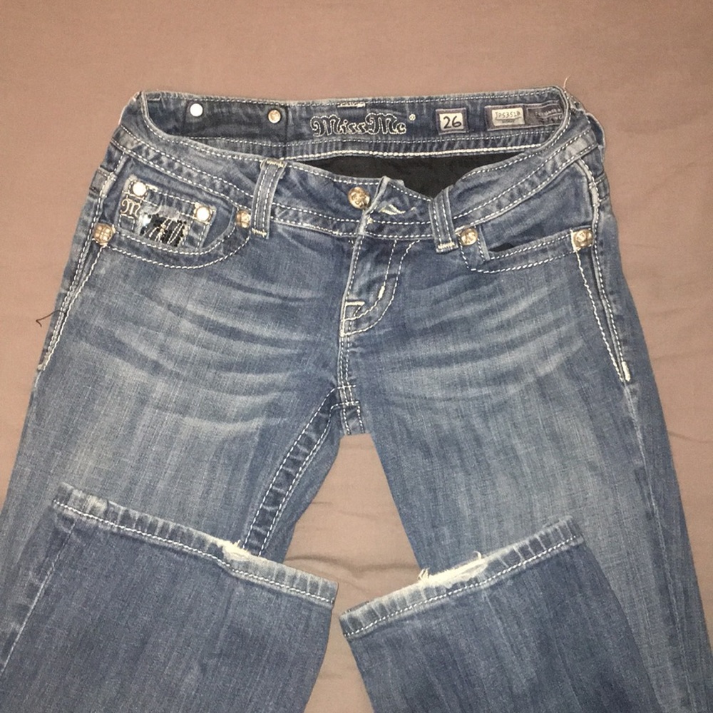 Boot cut miss me jeans!
